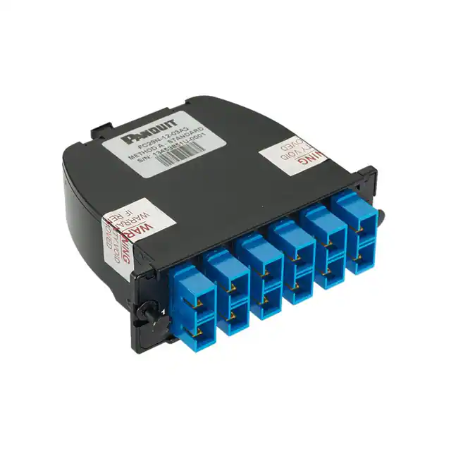 FC26N-06-03AF Panduit Corp  Adaptateurs de connecteurs à fibre optique